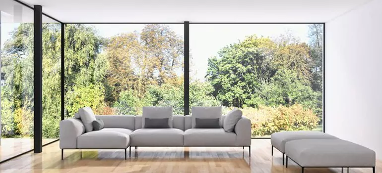 Tilt Out Window in Oakleaf Plantation, FL