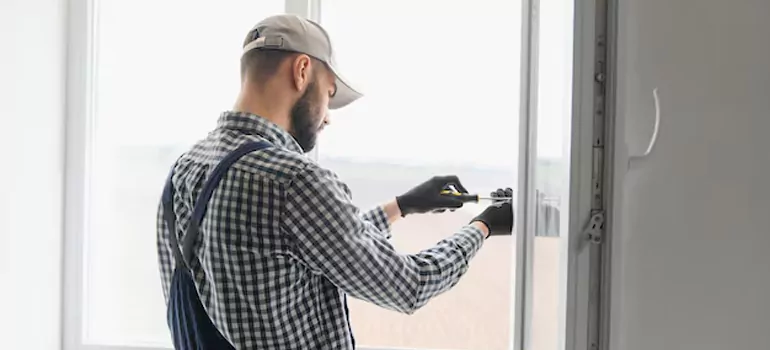 Window Lever Lock in Oakleaf Plantation, FL