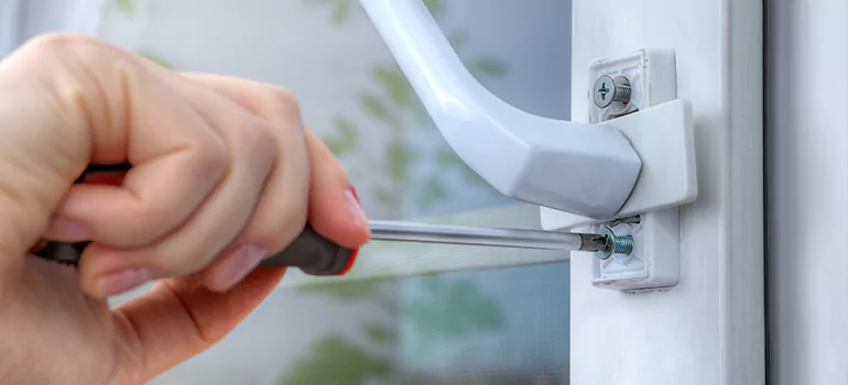 Window Crack Repair in Oakleaf Plantation, FL