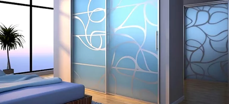 Frosting Glass Cabinet Doors in Oakleaf Plantation, FL